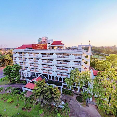 Phuphanplace Hotel Ban Phang Khwang Tai Exterior photo